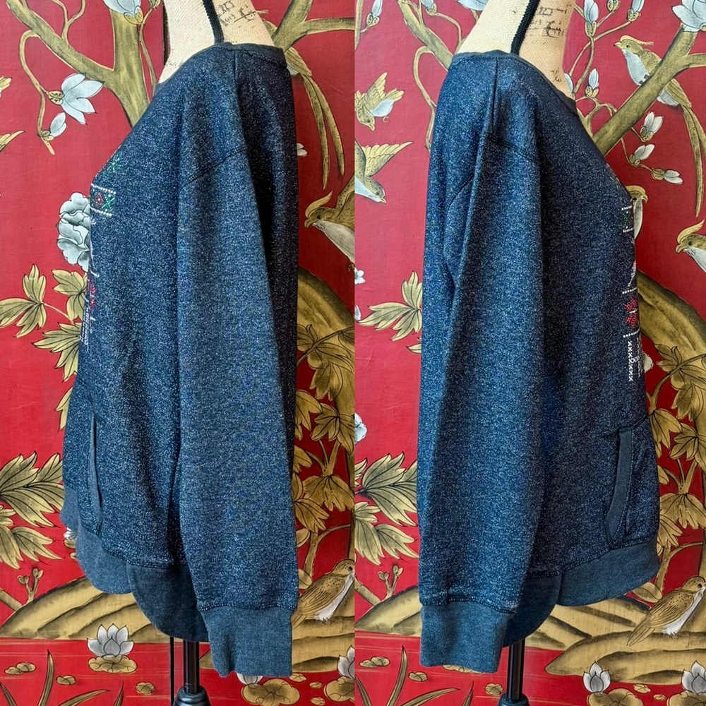 Women’s Christmas Crewneck Sweatshirt with Pocket | #W38 - Picture 3 of 10